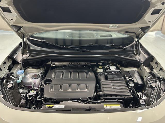 new 2025 Volkswagen Tiguan car, priced at $39,131