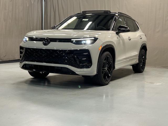 new 2025 Volkswagen Tiguan car, priced at $39,131