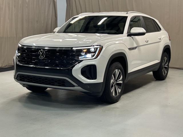 new 2026 Volkswagen Atlas Cross Sport car, priced at $42,636