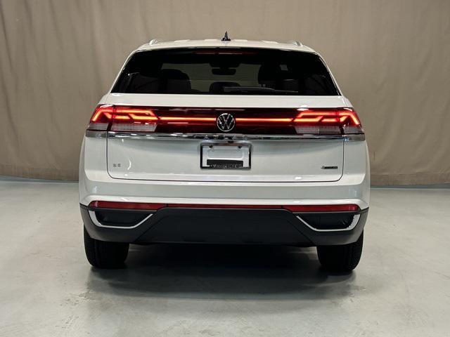 new 2026 Volkswagen Atlas Cross Sport car, priced at $42,636