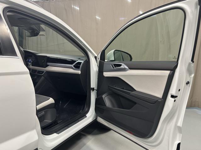 new 2025 Volkswagen Taos car, priced at $32,806