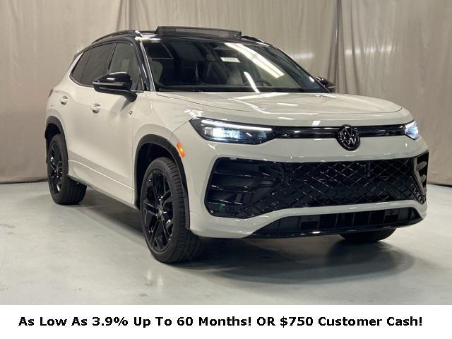 new 2025 Volkswagen Tiguan car, priced at $37,881