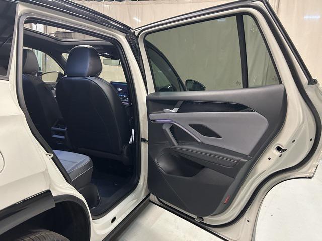new 2025 Volkswagen Tiguan car, priced at $37,881