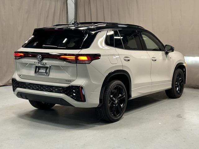 new 2025 Volkswagen Tiguan car, priced at $37,881