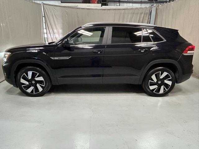 used 2024 Volkswagen Atlas Cross Sport car, priced at $33,999
