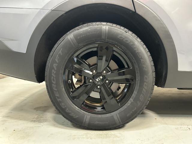 used 2021 Kia Sorento car, priced at $18,000