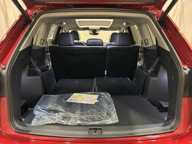 new 2025 Volkswagen Atlas car, priced at $46,970