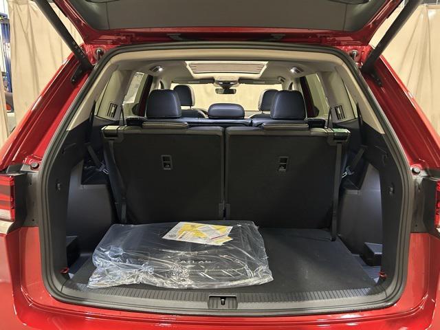 new 2025 Volkswagen Atlas car, priced at $46,970