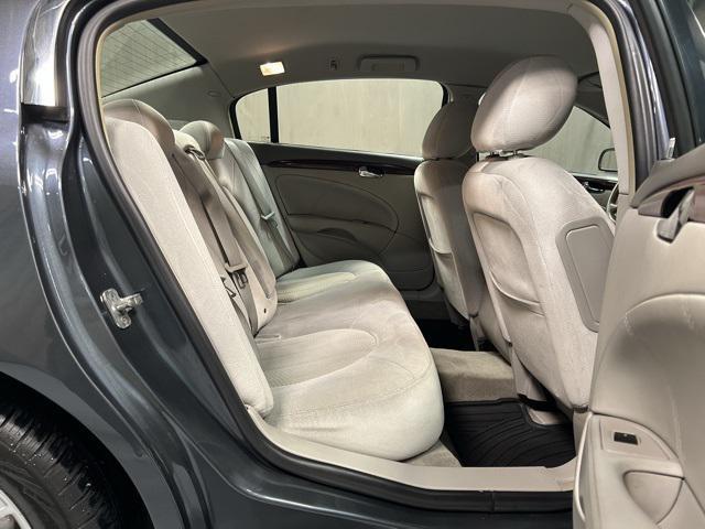 used 2009 Buick Lucerne car, priced at $7,999