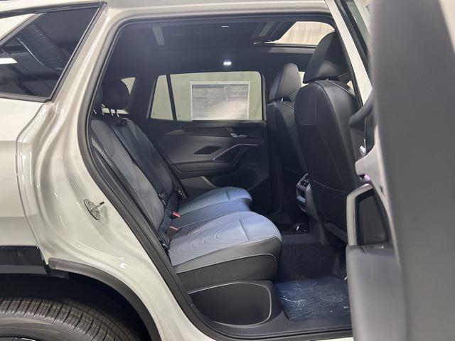new 2025 Volkswagen Tiguan car, priced at $37,082