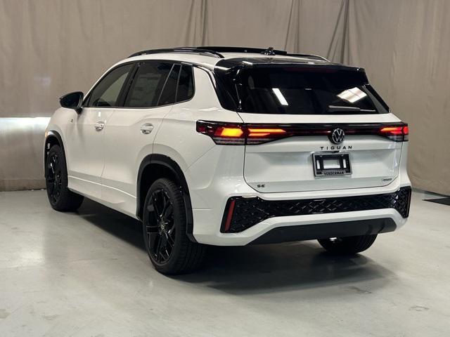 new 2025 Volkswagen Tiguan car, priced at $37,082