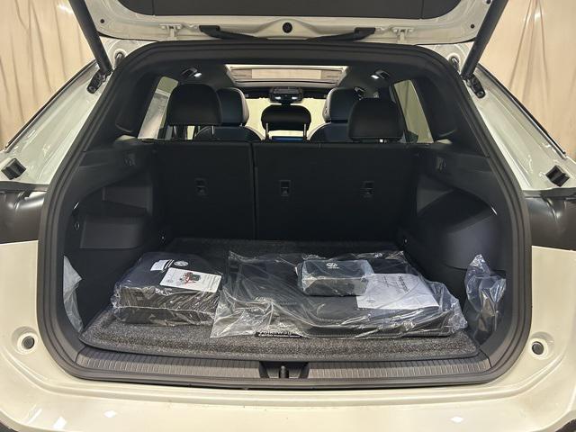 new 2025 Volkswagen Tiguan car, priced at $37,082