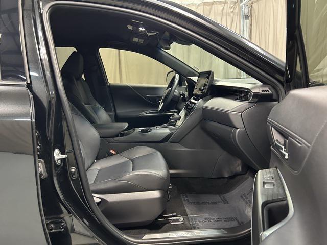 used 2022 Toyota Venza car, priced at $25,999