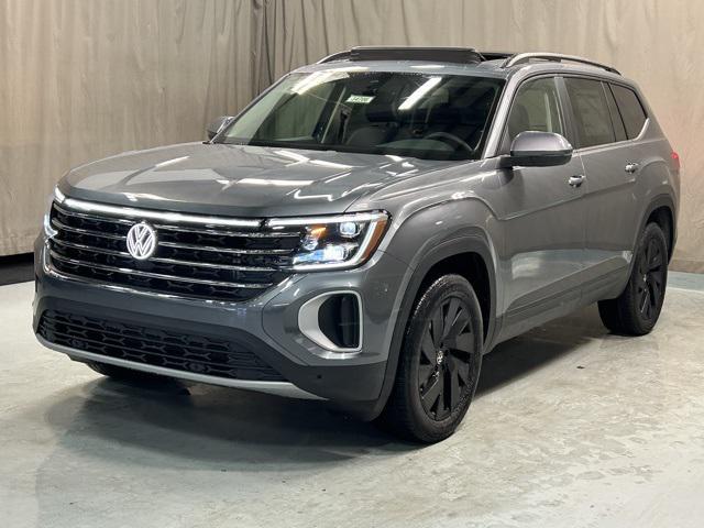 new 2025 Volkswagen Atlas car, priced at $47,282