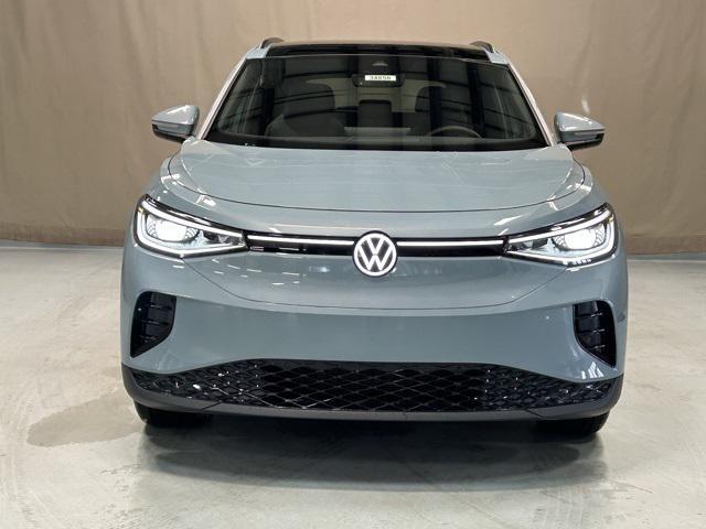new 2025 Volkswagen ID.4 car, priced at $47,766