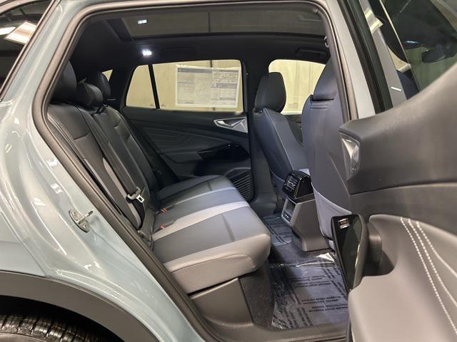 new 2025 Volkswagen ID.4 car, priced at $47,766