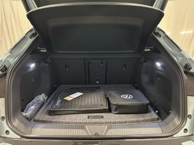 new 2025 Volkswagen ID.4 car, priced at $47,766