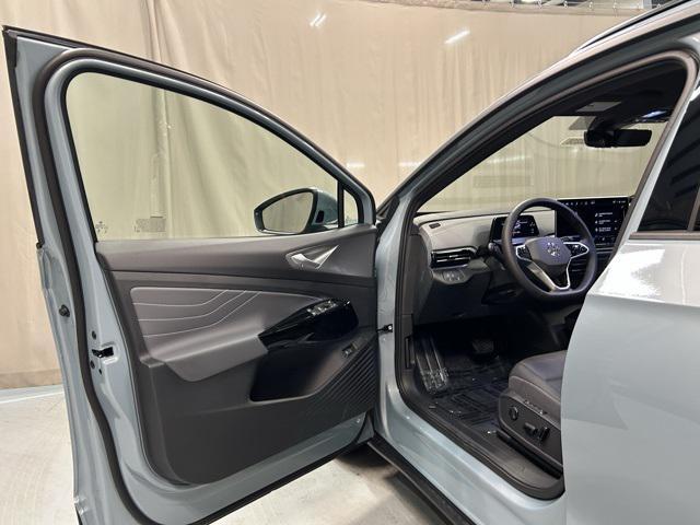 new 2025 Volkswagen ID.4 car, priced at $47,766