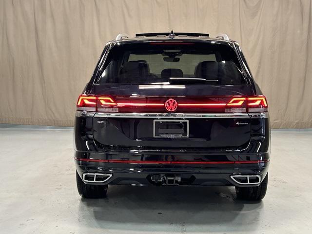 new 2024 Volkswagen Atlas car, priced at $50,954