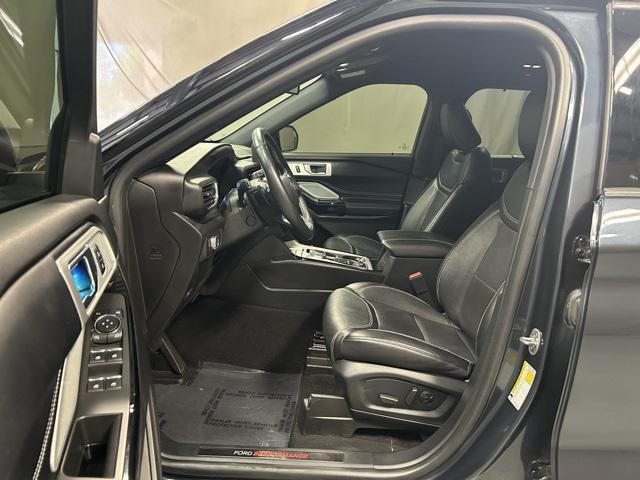 used 2022 Ford Explorer car, priced at $35,700