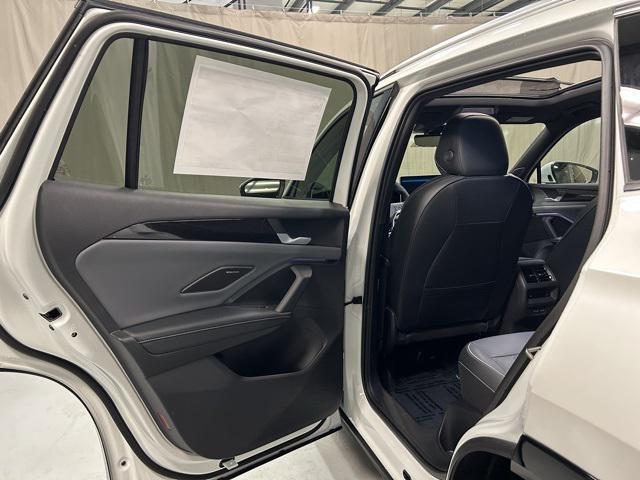new 2025 Volkswagen Tiguan car, priced at $42,741