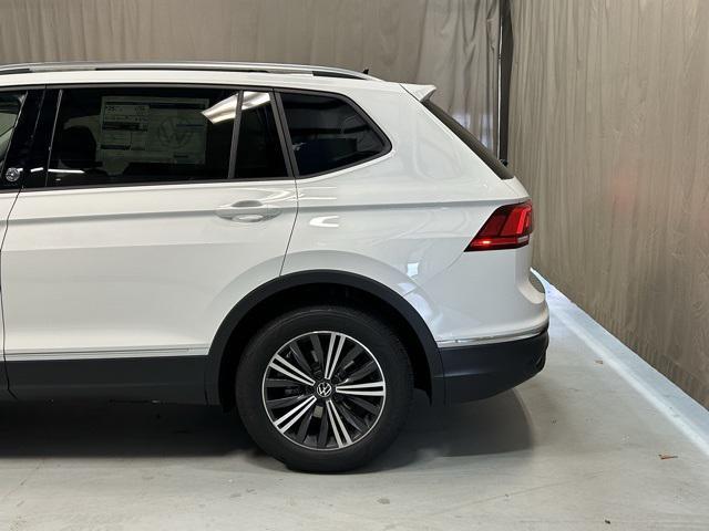 new 2024 Volkswagen Tiguan car, priced at $32,699