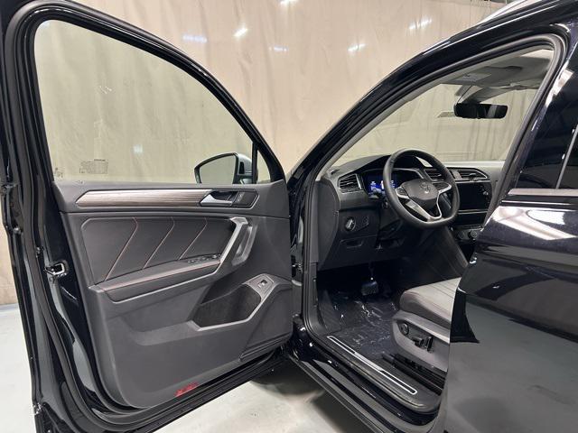 new 2024 Volkswagen Tiguan car, priced at $32,526