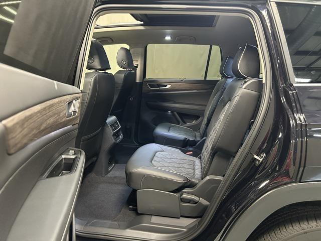 new 2025 Volkswagen Atlas car, priced at $52,891