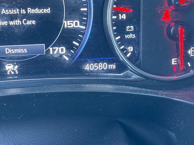 used 2022 Chevrolet Traverse car, priced at $36,464