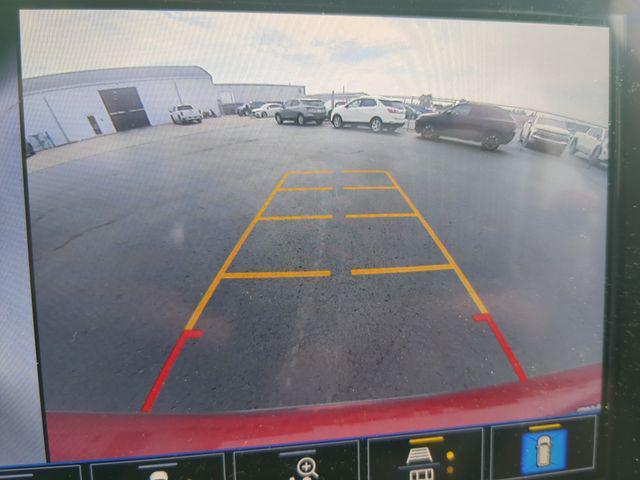 used 2023 Chevrolet Traverse car, priced at $38,619