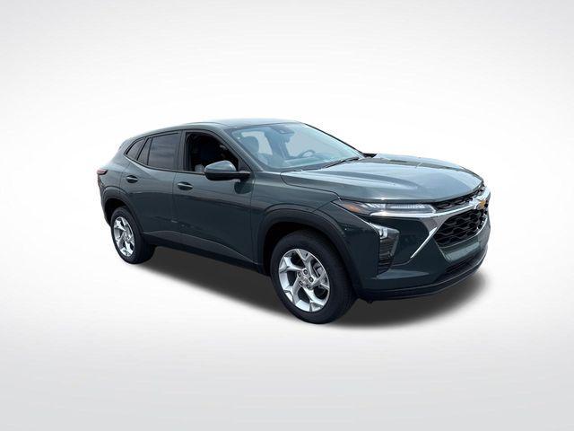 new 2025 Chevrolet Trax car, priced at $22,750