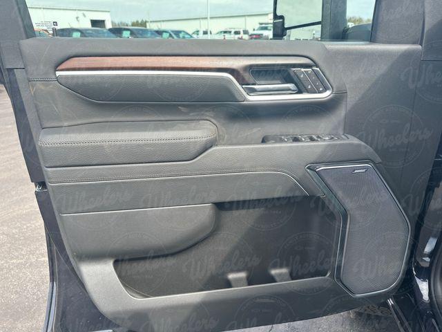 new 2025 GMC Sierra 2500 car, priced at $83,403