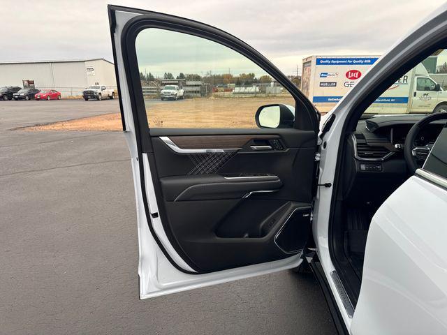 new 2026 GMC Acadia car, priced at $66,291