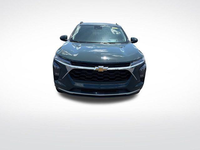 new 2025 Chevrolet Trax car, priced at $25,548