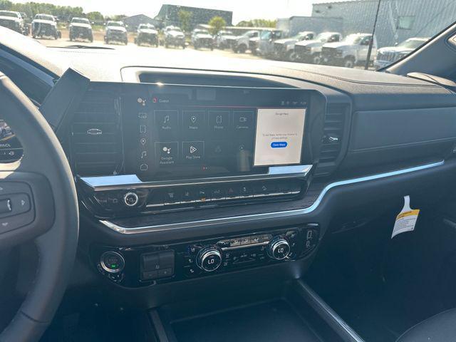 new 2025 GMC Sierra 2500 car, priced at $77,918