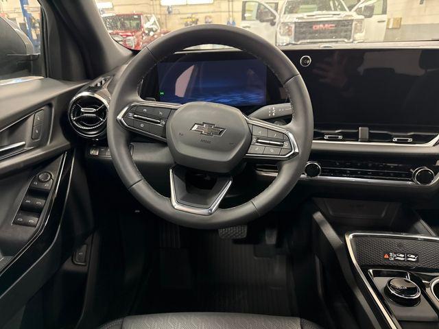 new 2026 Chevrolet Equinox car, priced at $35,826