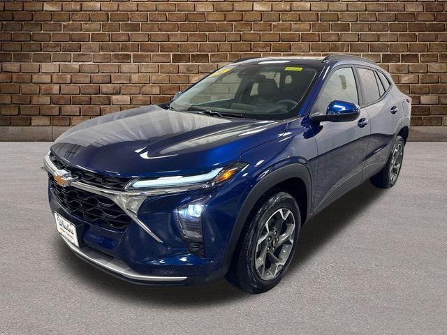 used 2024 Chevrolet Trax car, priced at $21,251