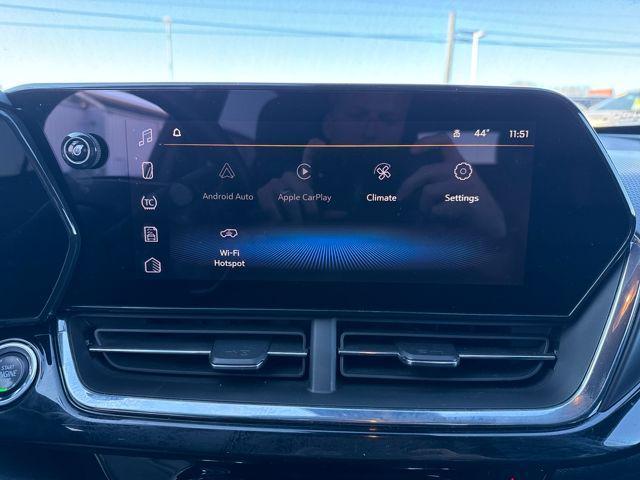 used 2024 Chevrolet Trax car, priced at $22,848