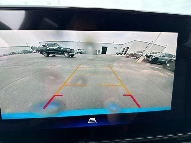 new 2025 Chevrolet Trax car, priced at $25,789