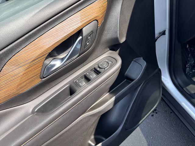 used 2020 GMC Terrain car, priced at $16,998
