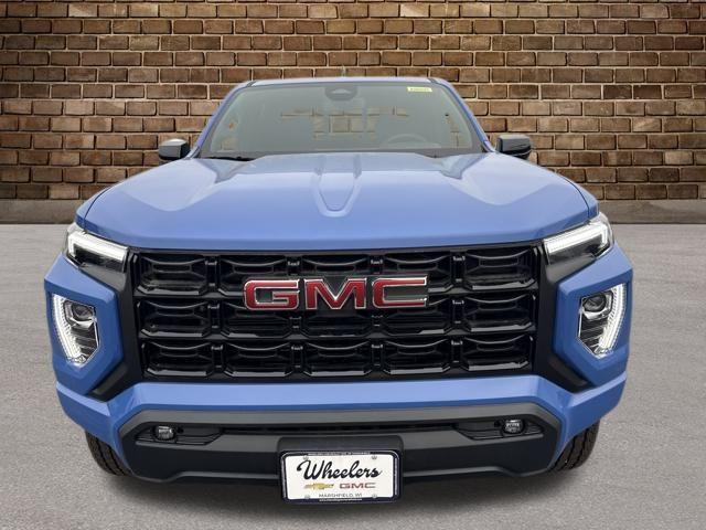 new 2025 GMC Canyon car, priced at $44,201