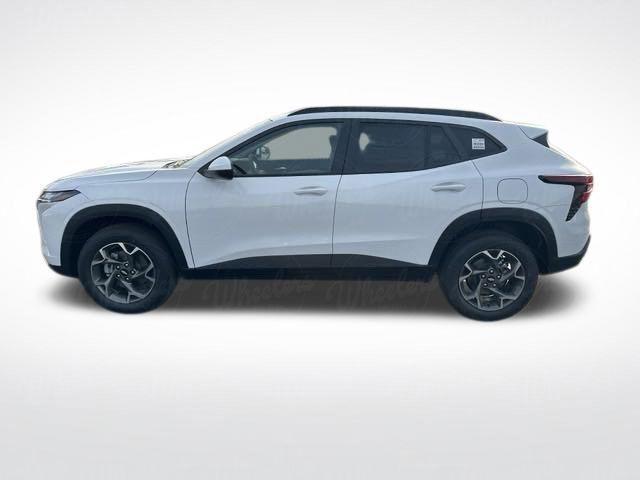 new 2025 Chevrolet Trax car, priced at $24,640