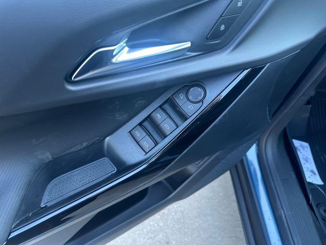 new 2026 Chevrolet Equinox car, priced at $33,985