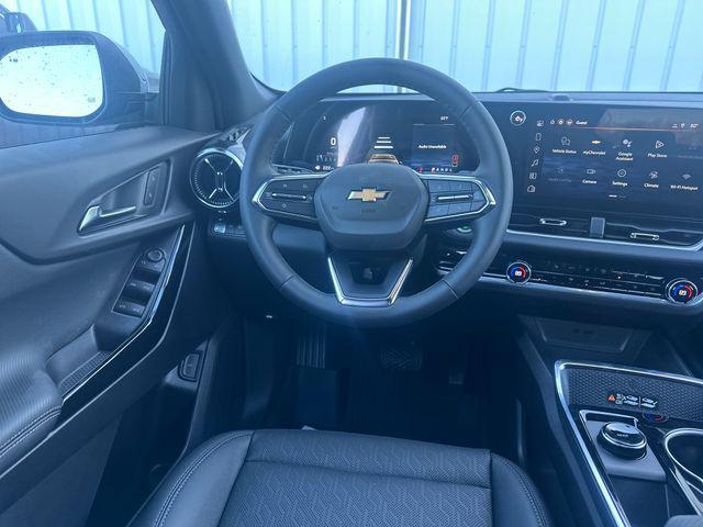 new 2026 Chevrolet Equinox car, priced at $33,985