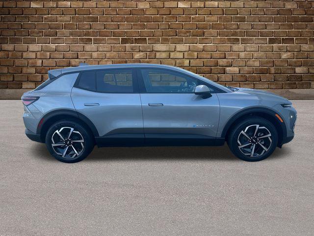 new 2026 Chevrolet Equinox EV car, priced at $39,252