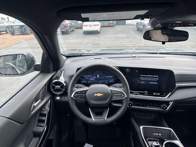 new 2026 Chevrolet Equinox car, priced at $33,985