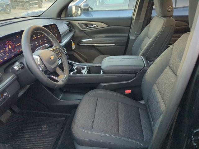 new 2026 Chevrolet Traverse car, priced at $44,127