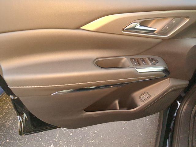 new 2026 Chevrolet Traverse car, priced at $44,127