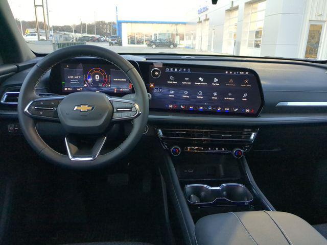 new 2026 Chevrolet Traverse car, priced at $44,127