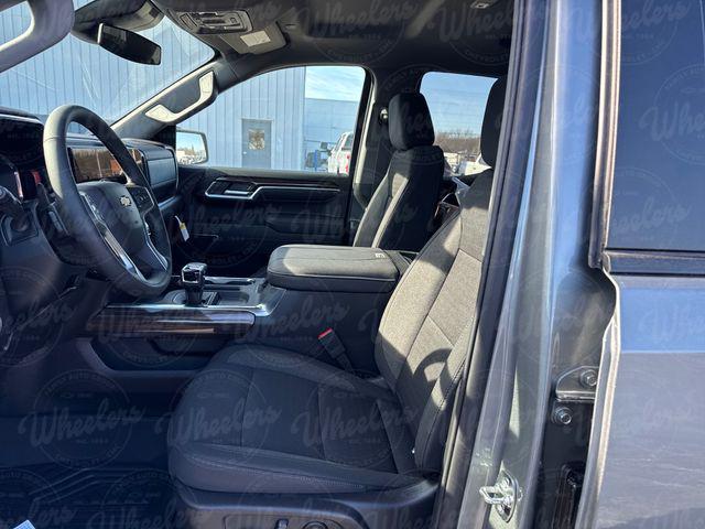 new 2025 Chevrolet Silverado 1500 car, priced at $53,823